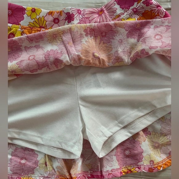 NWT: Girls Flower Print Skort- Fushsia/ Multicolored - Picture 5 of 6
